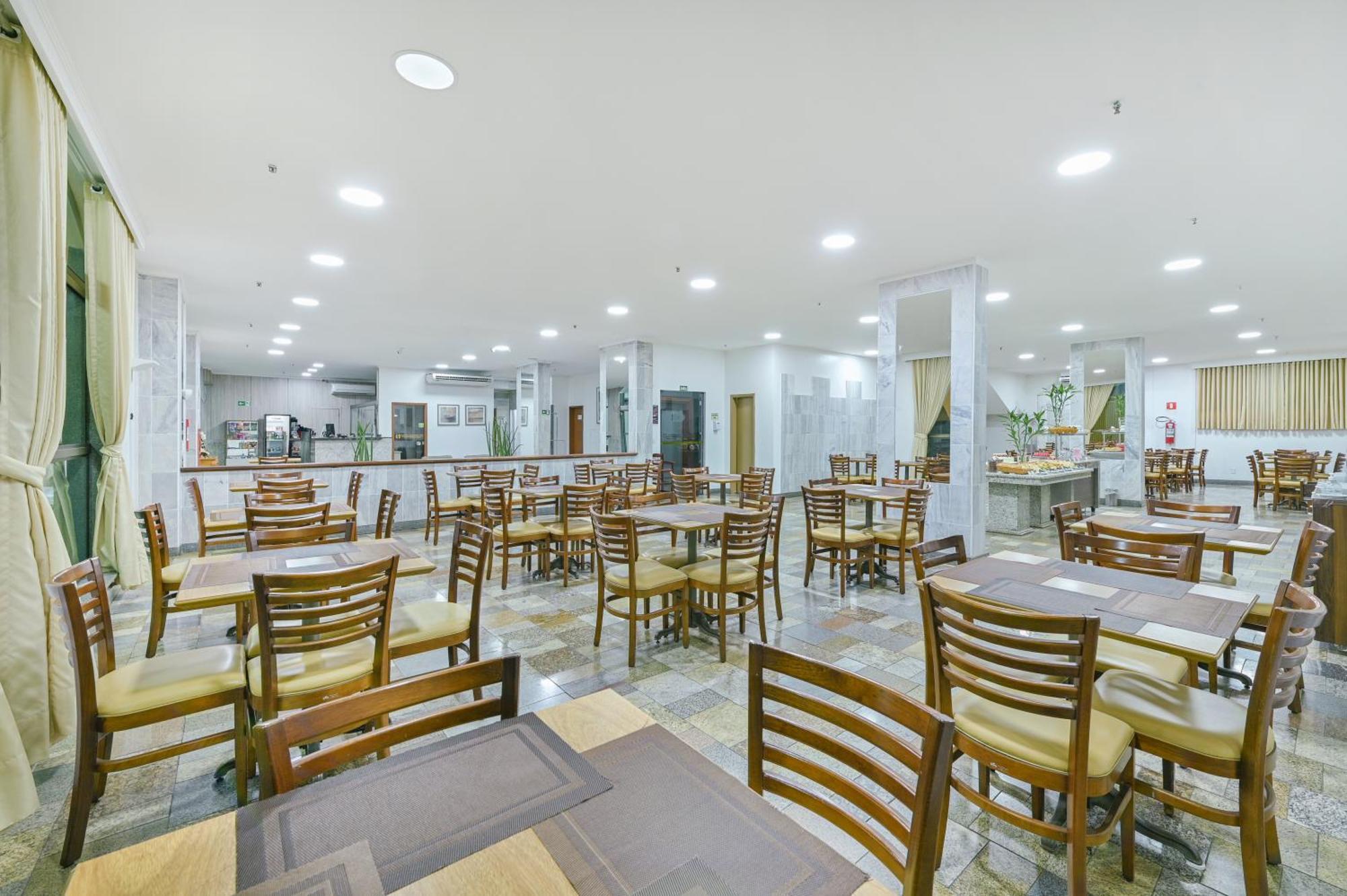 Hotel Nacional Inn Лімейра Екстер'єр фото